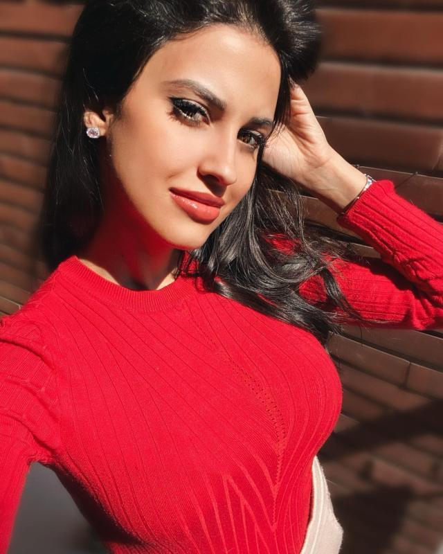 1613186210804042520.jpg Eleonora Incardona (15).jpg